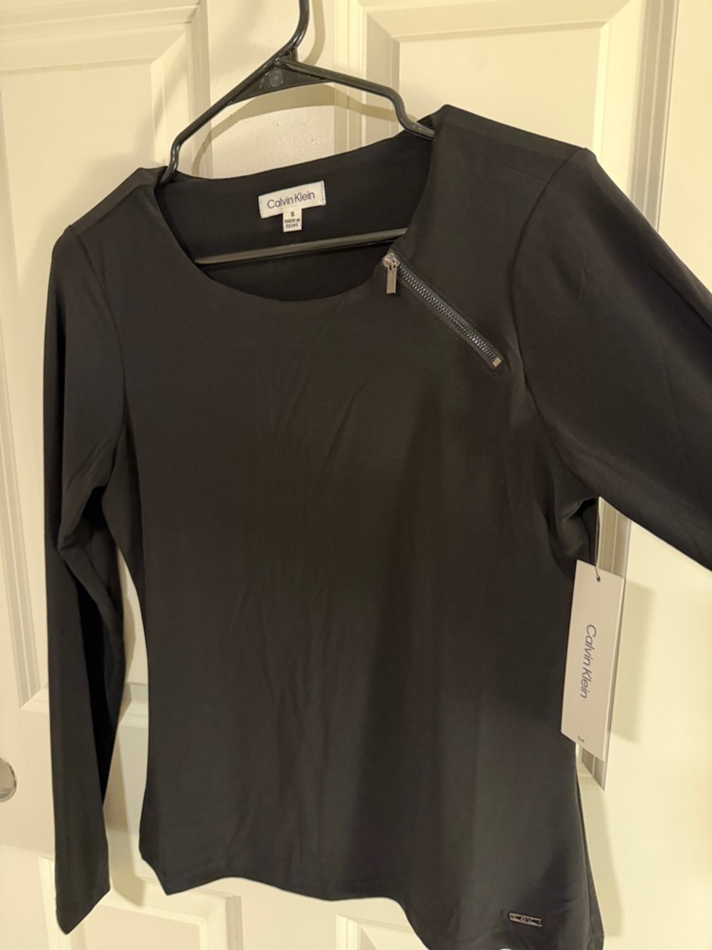 NWT Calvin Klein Black Long-Sleeve Top with Zip Accent